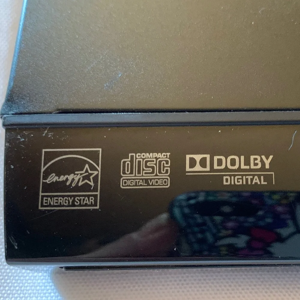 SONY DVD Player with HDMI Cord!  No Remote Control.